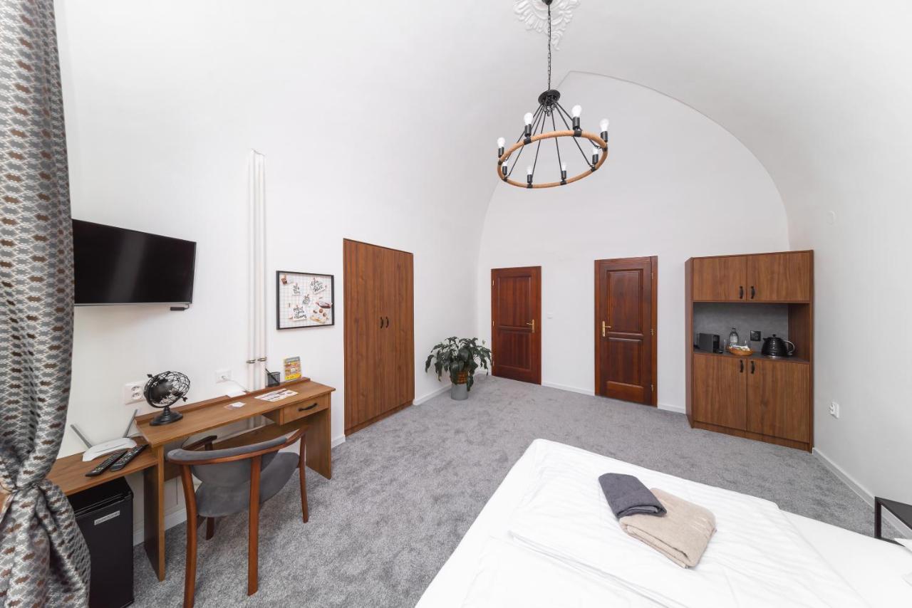 Spišská Nová Ves Pb Apartments מראה חיצוני תמונה